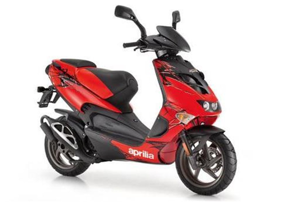 Aprilia SR 50 R (2012-16)