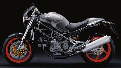 Ducati Monster 900 S4