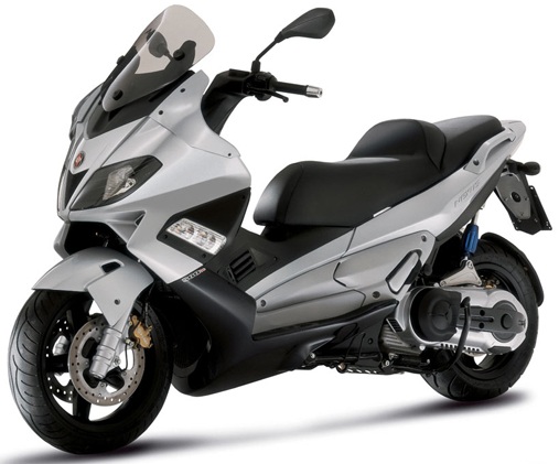 Gilera Nexus 500 (2006-14)