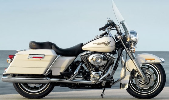 Harley Davidson 1450 Road King (2006-07)