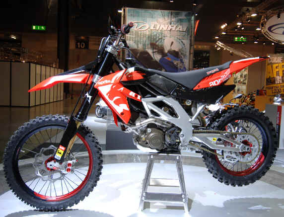 Aprilia MXV 450 (2007-08)