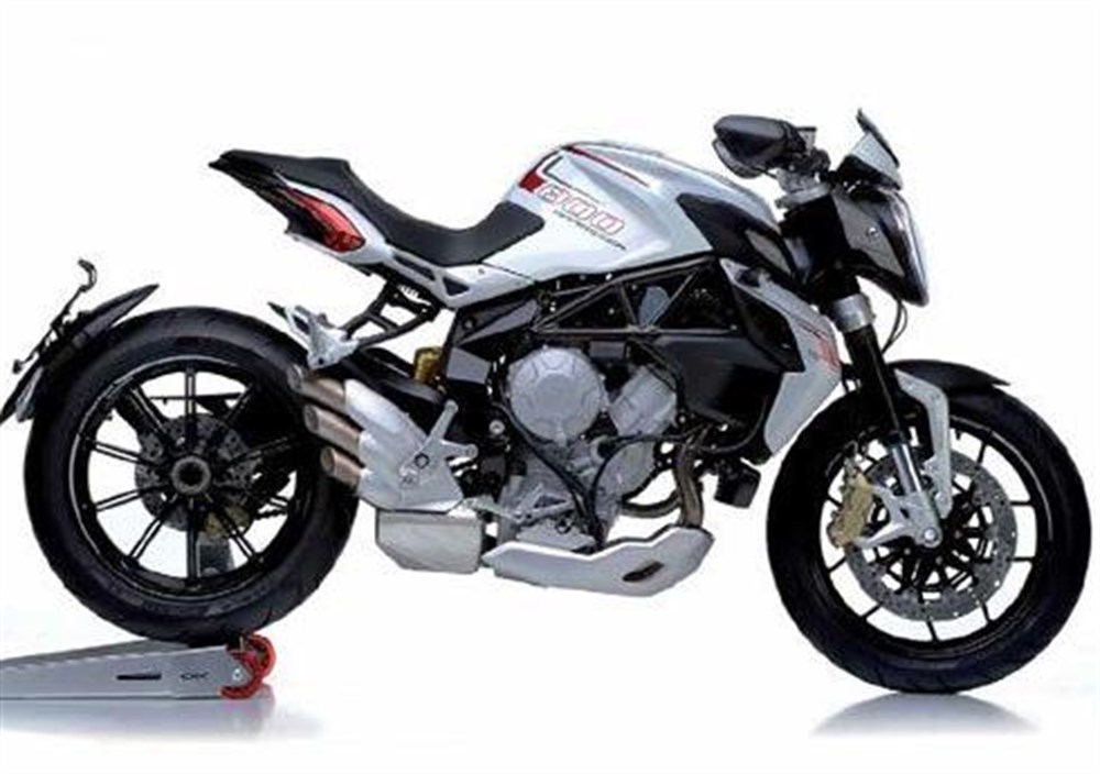 MV Agusta Brutale 800 Dragster