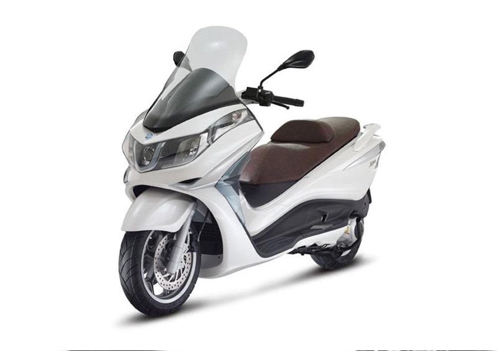 Piaggio X10 500 Executive