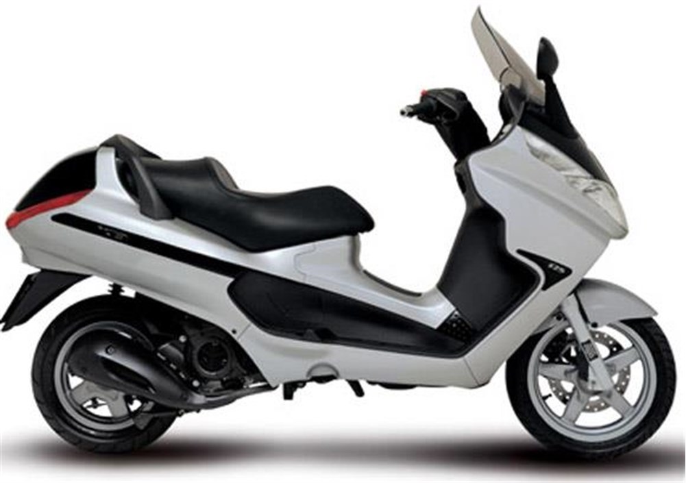 Piaggio X8 Street 125